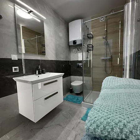 Piastowska 20a Nr7, Balkon *